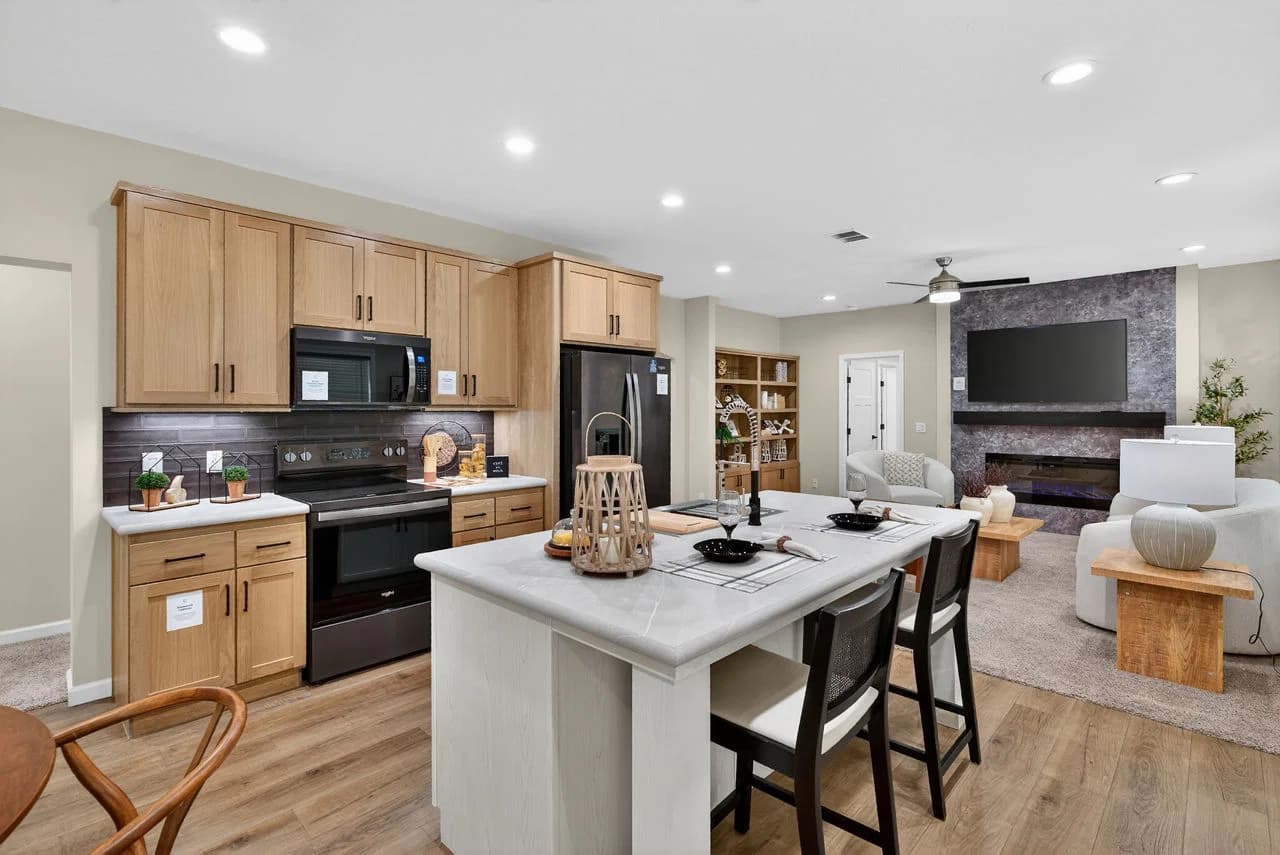 Emerald sky kitchen home features