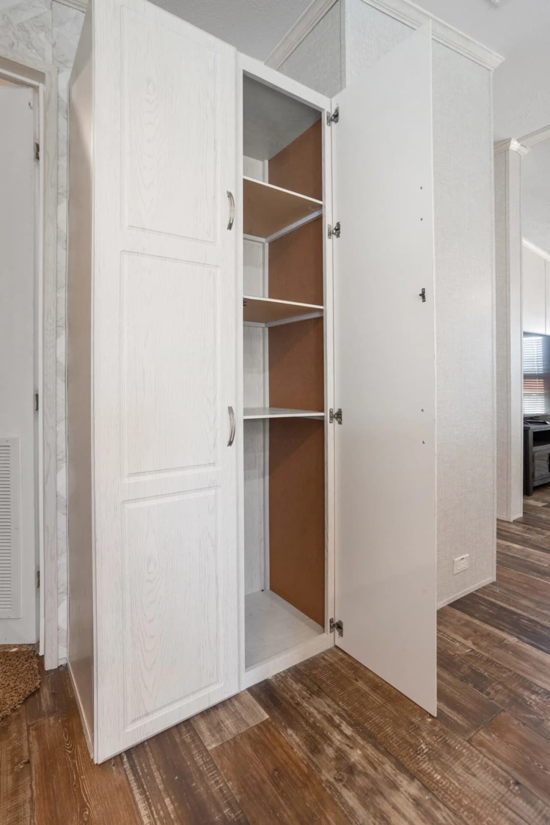 Heritage h-3272-43a interior home features
