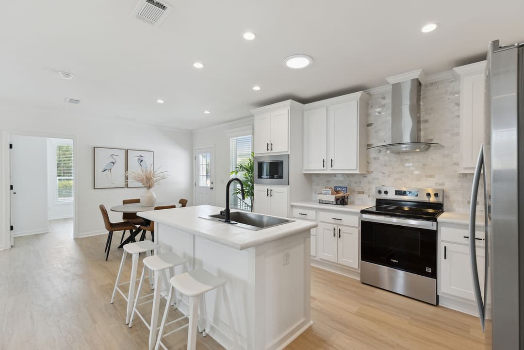 Silver springs 5044a bal harbour kitchen and hero home features