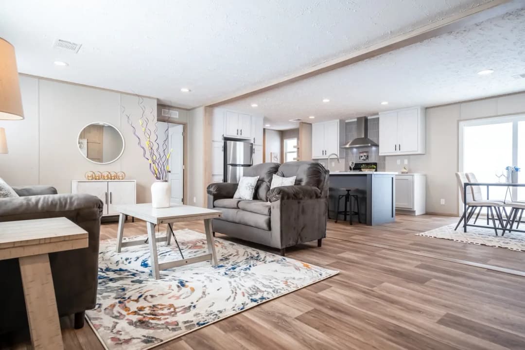 Rio interior home features