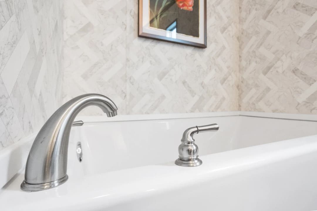 Select s-3252-32d bathroom home features