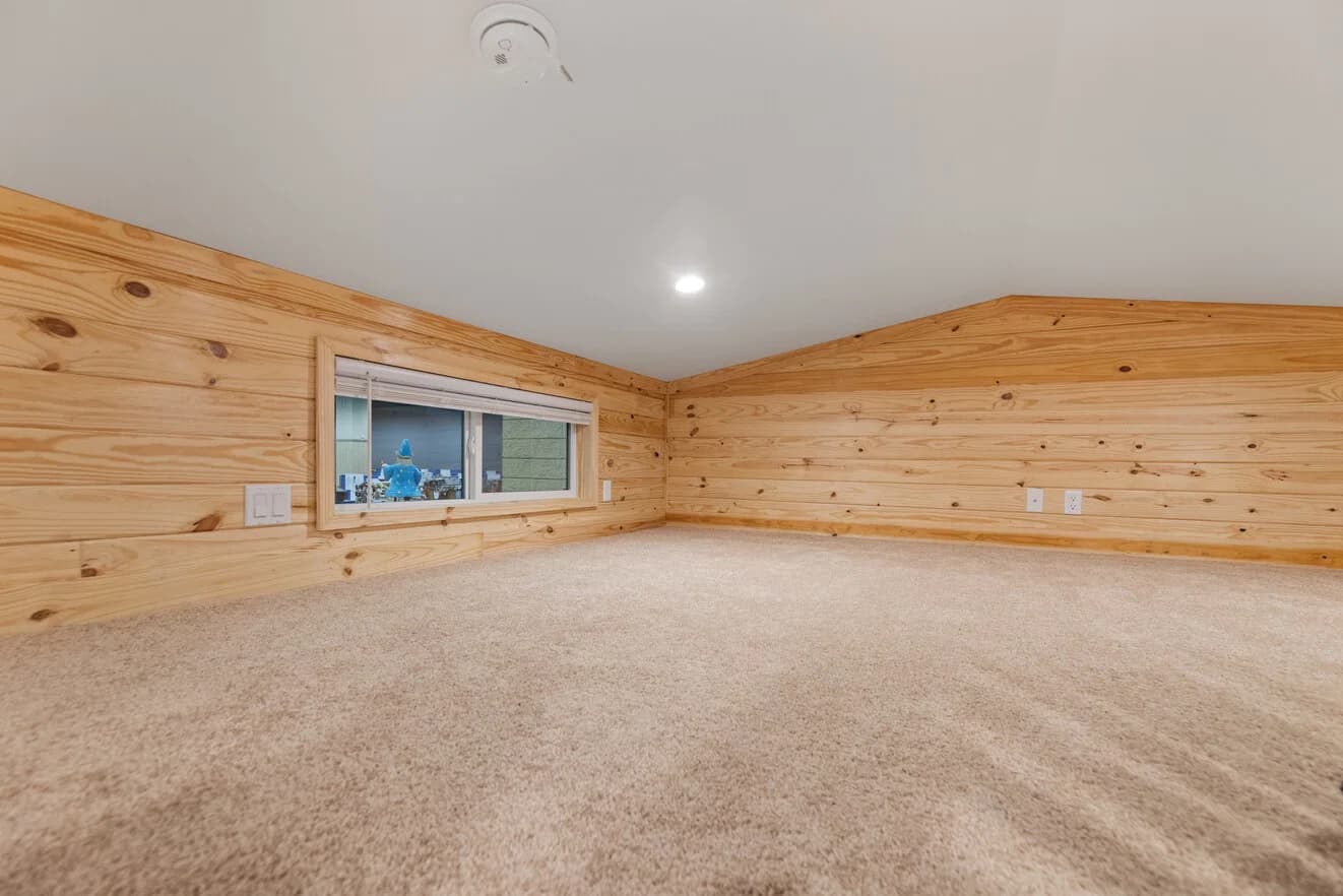 Eagle loft 13291p interior home features