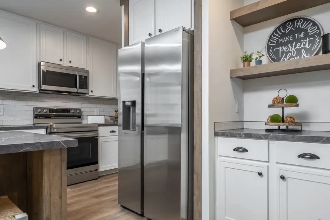 The lizzie kitchen home features