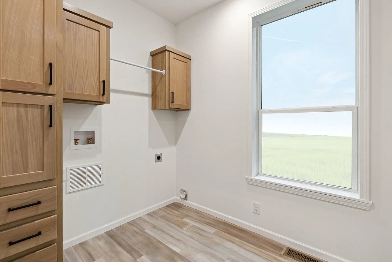 Little sky interior home features