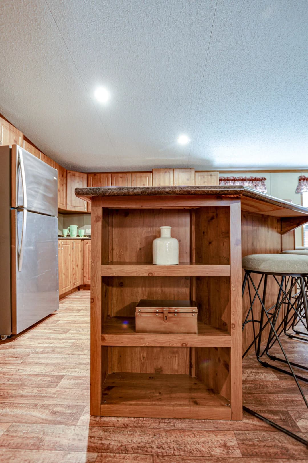 Heritage h-3256-42a interior home features