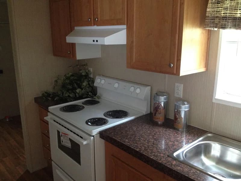 Zack 2840 kitchen home features