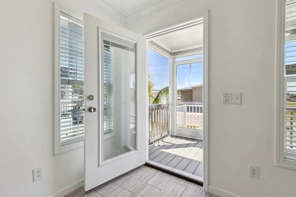 Mabson interior home features
