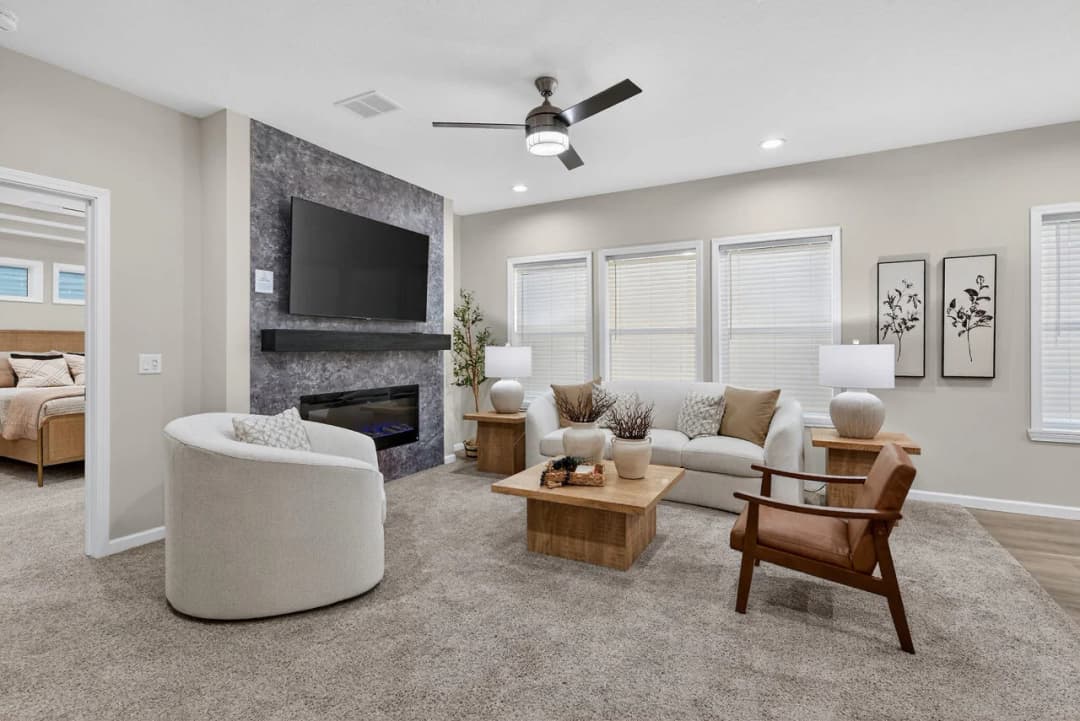 Emerald sky interior home features