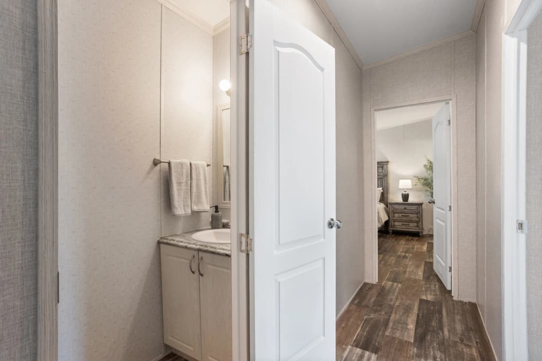 Heritage h-3272-43a interior home features
