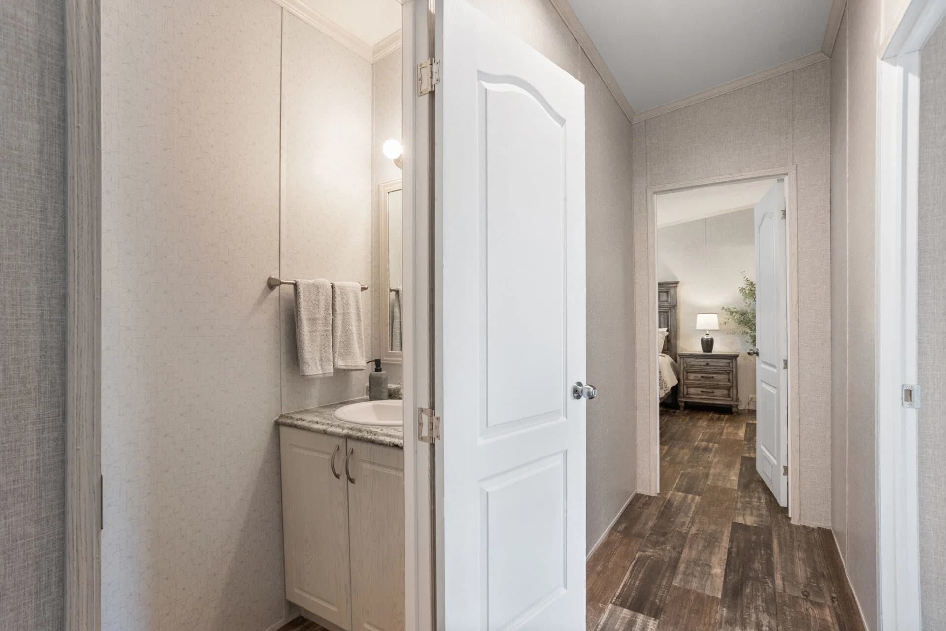 Heritage h-3272-43a interior home features
