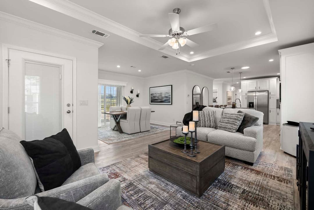 Silver springs 5046 interior home features