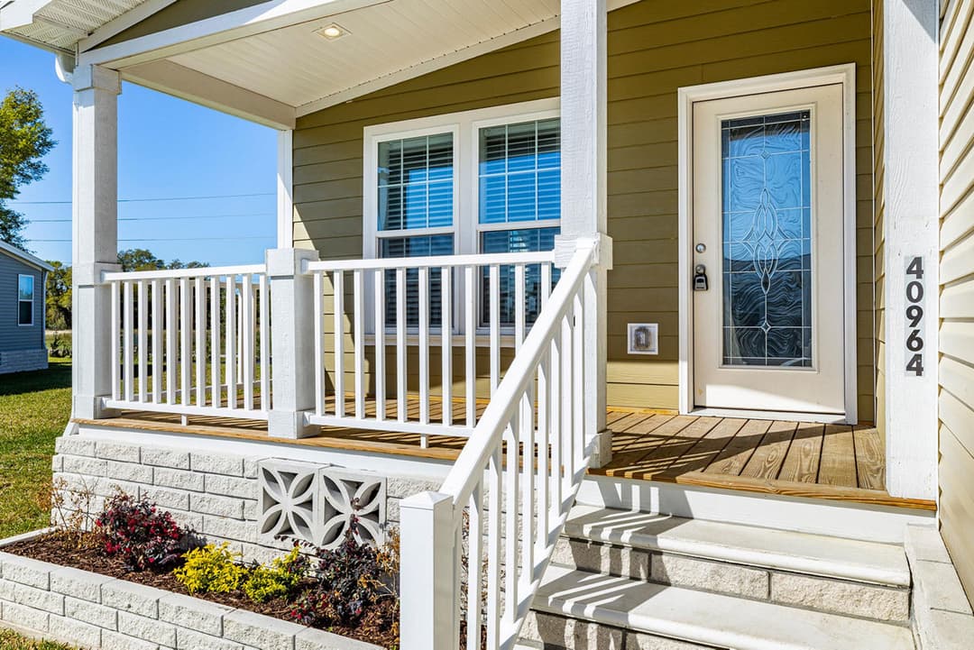 Silver springs 5361 exterior home features