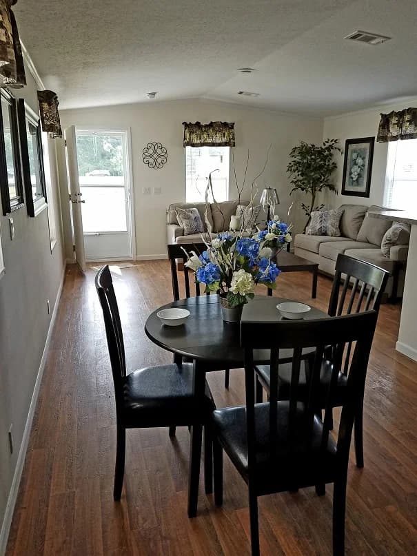 Hailey interior home features