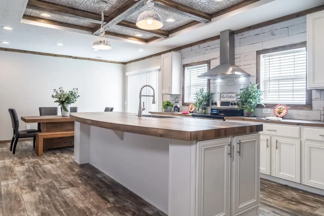 The tyra ii kitchen home features