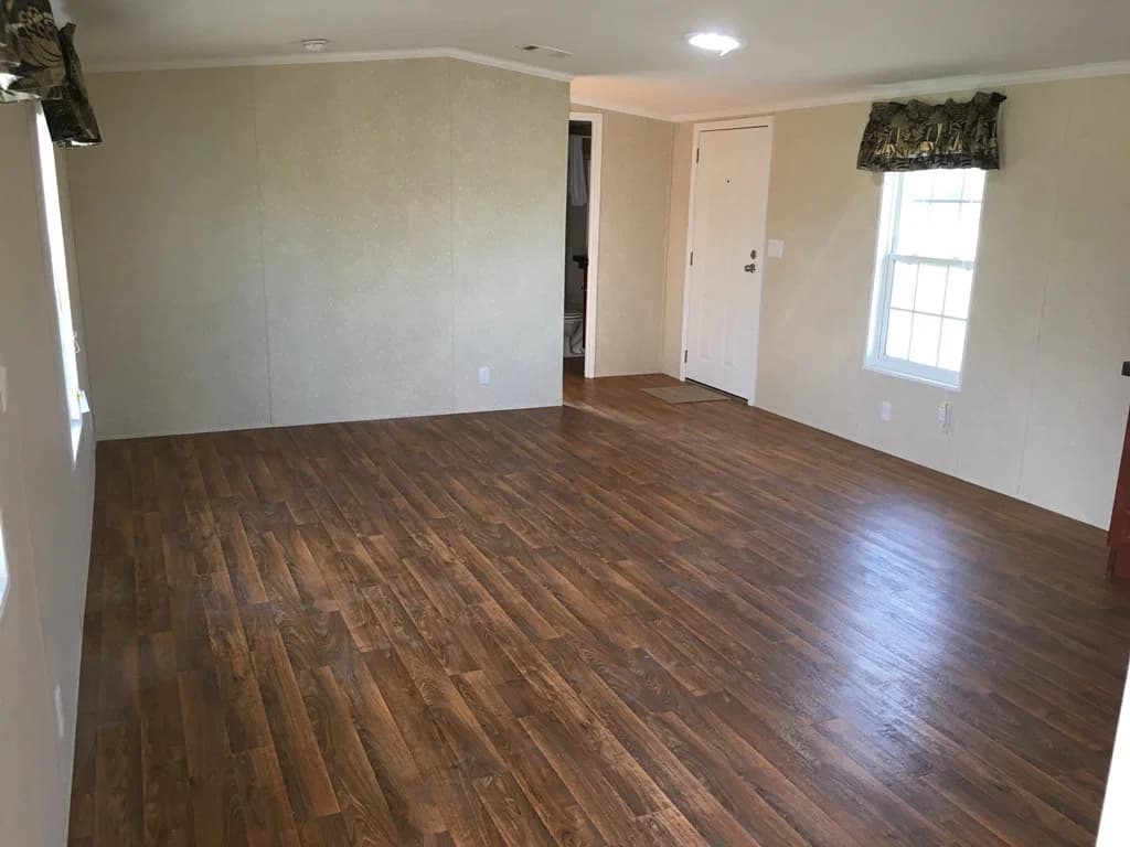 Willie interior home features