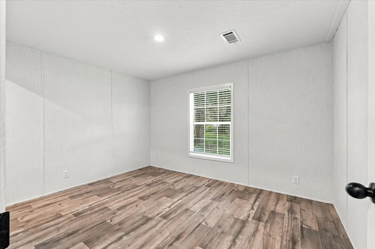 1228 sparton ave, port orange, fl 32127 (for sale) $239,999  home features