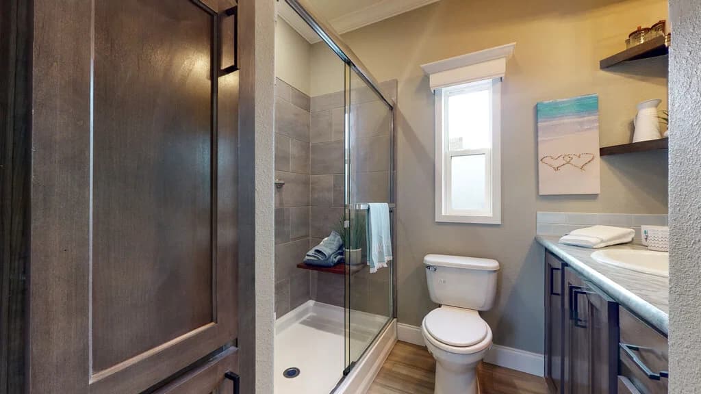 Hawk elite 13381b bathroom home features