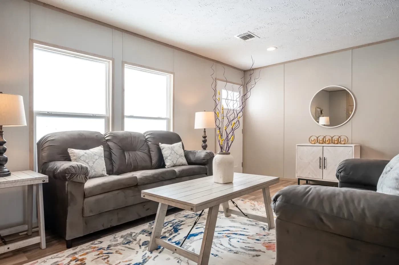 Rio interior home features