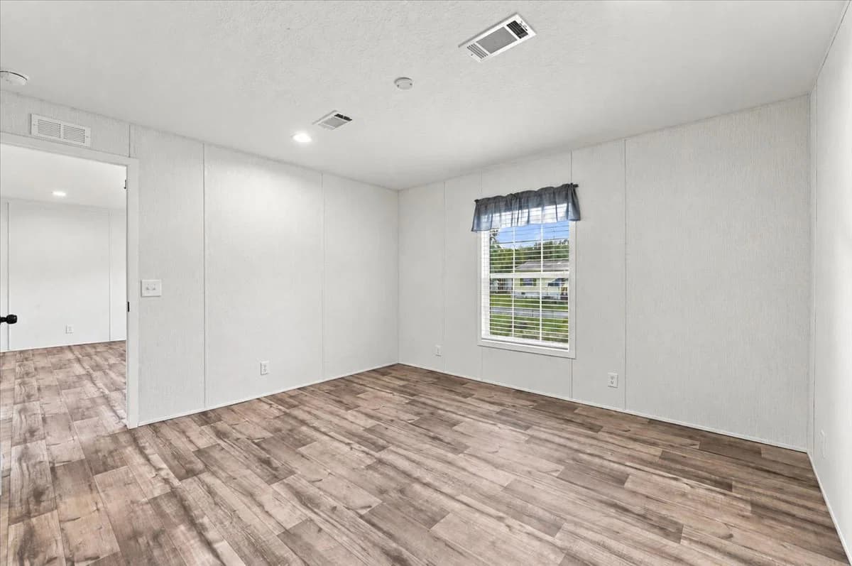 1228 sparton ave, port orange, fl 32127 (for sale) $239,999  home features