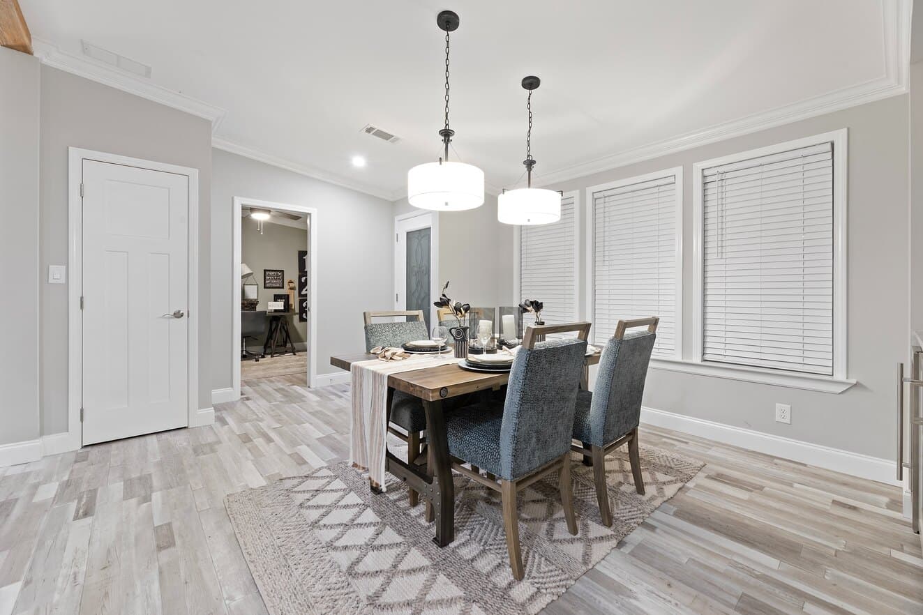 Isla ii 42484a interior home features