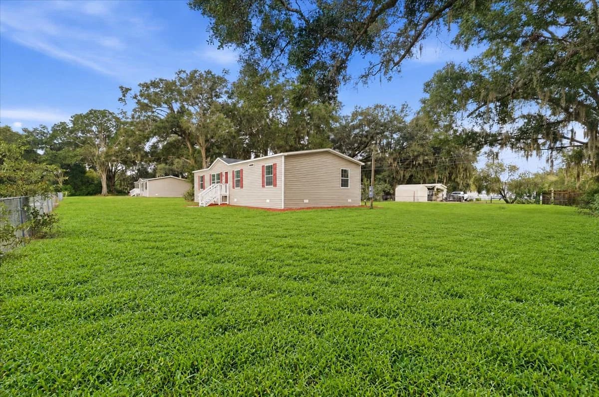 3316 oakland rd s, lakeland, fl 33801 (for sale) $289,463  home features