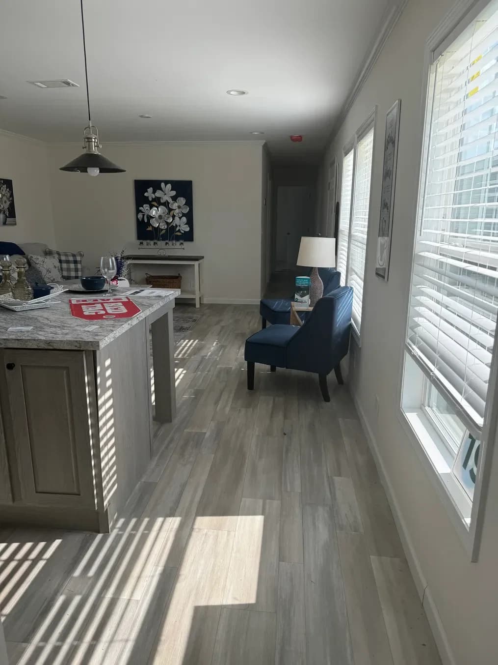 Cool breeze interior home features