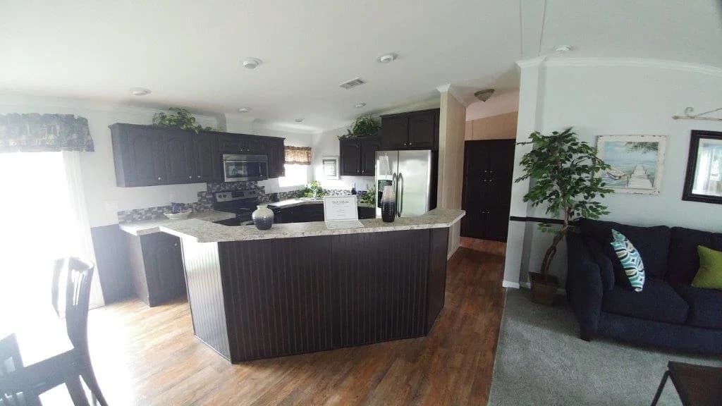 Brandon 2866 ith optional kitchen kitchen home features