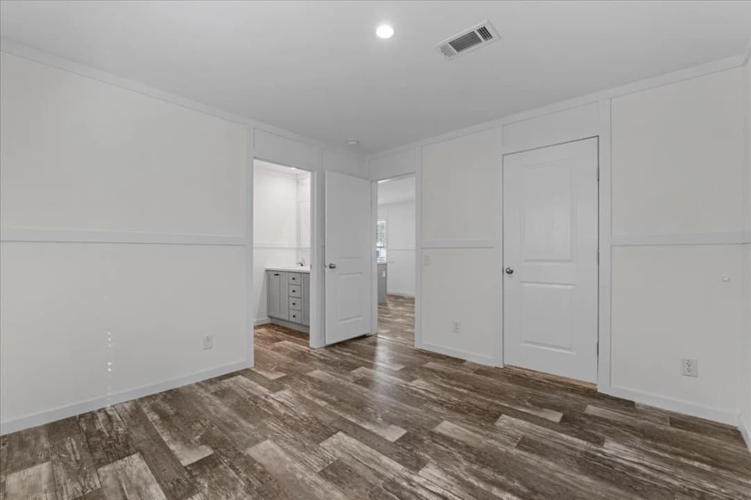 2270 griffin road, bartow, florida 33830  (sold) $199,999 interior home features