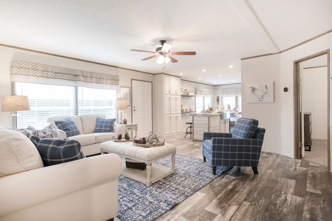 The southern farmhouse interior home features