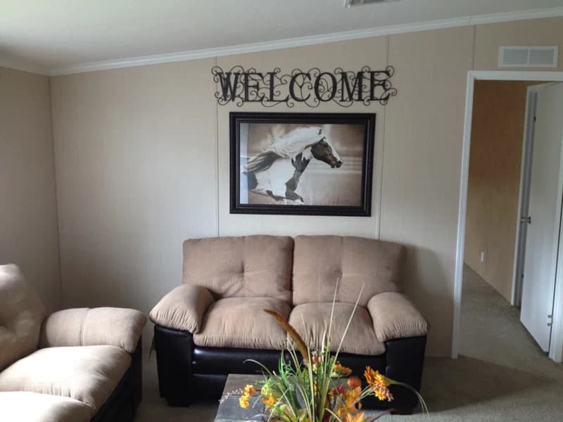 Zack 2840 interior and hero home features