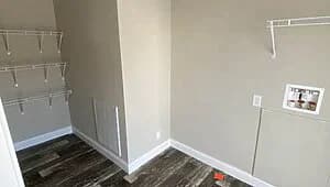 Legend 3276502 interior home features