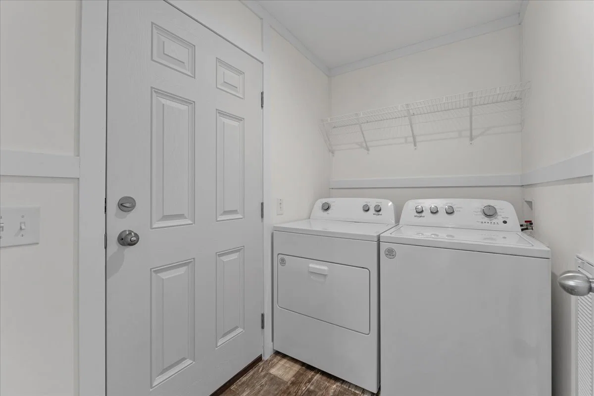 2270 griffin road, bartow, florida 33830  (sold) $199,999 interior home features