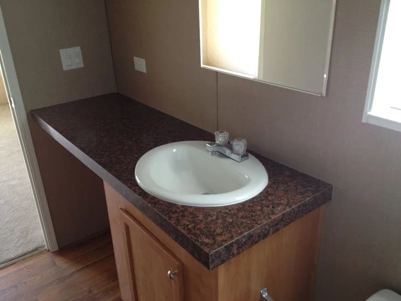 Gail 2 br 2640 bathroom home features