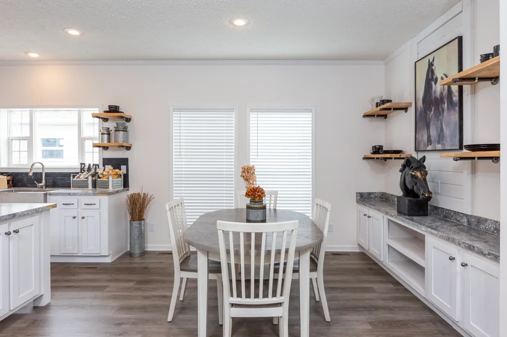 The boss interior home features