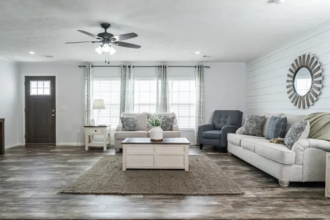The leahy interior home features