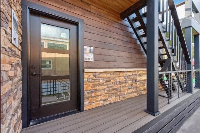 The bungalow 14491a exterior home features