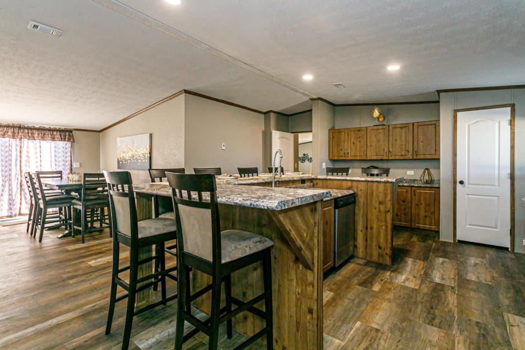 Doublewide h-3672-43a interior home features