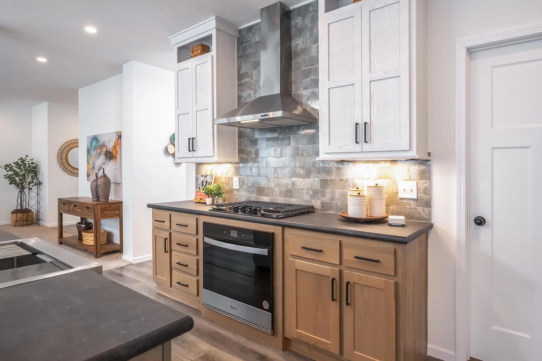 Big sky kitchen home features