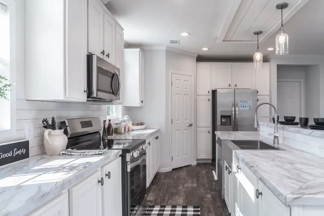 The hewitt kitchen home features