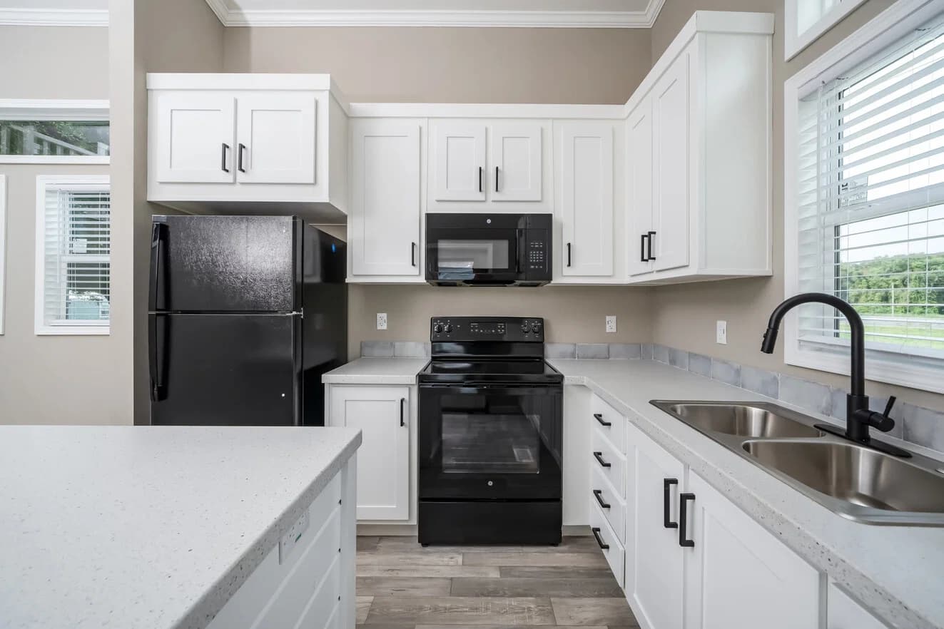 Eagle 11351g kitchen home features