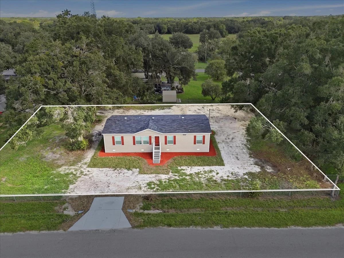 3316 oakland rd s, lakeland, fl 33801 (for sale) $289,463  home features
