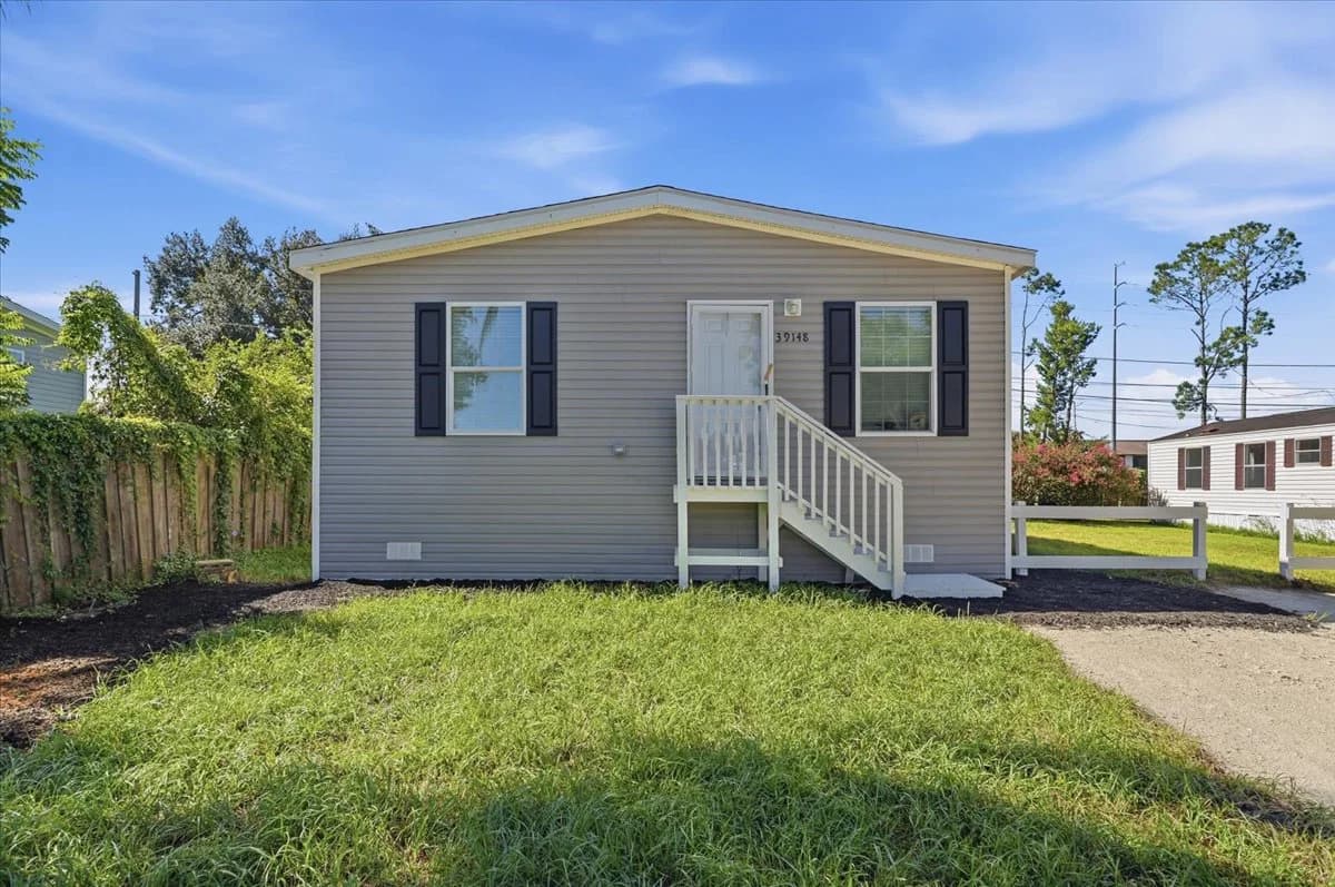 39148 orient ave, zephyrhills, fl 33542 (for sale) $239,999  home features