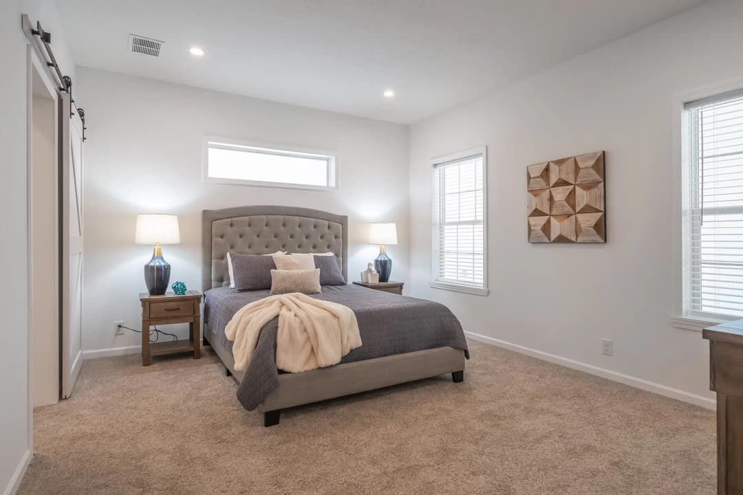 Big sky bedroom home features