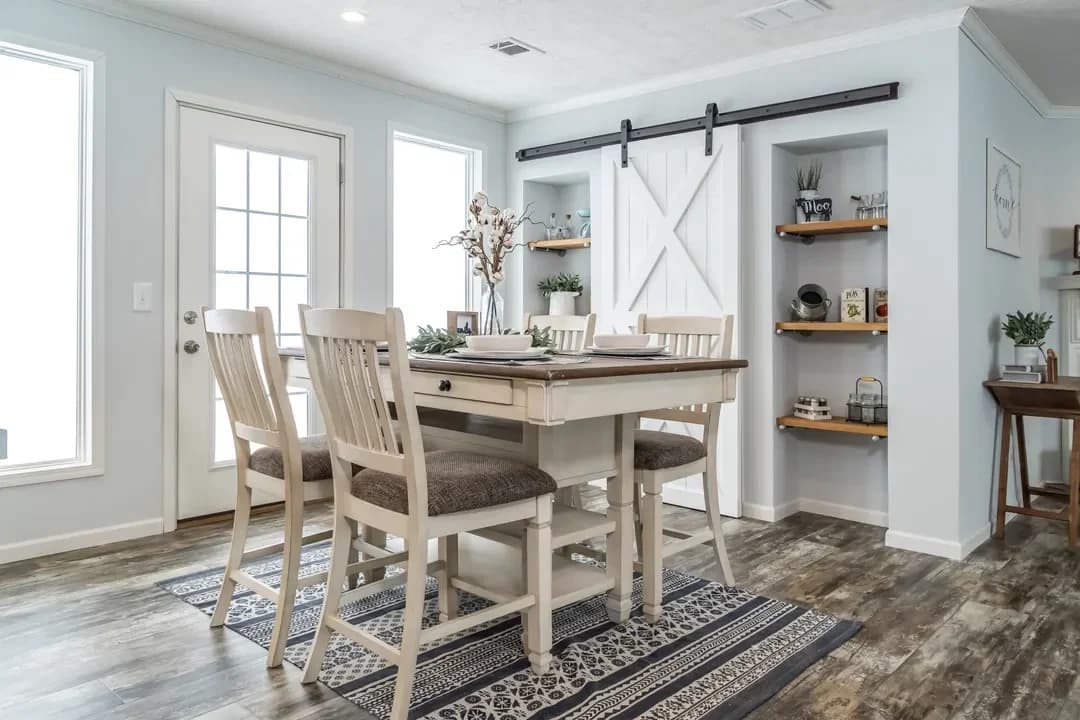 The leahy interior home features