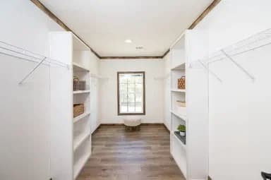 Arabella interior home features