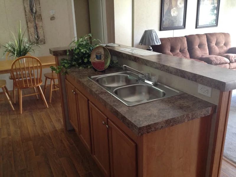 Gail 2 br 2640 kitchen home features