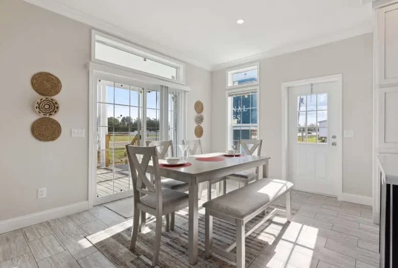 Mccordsville interior home features