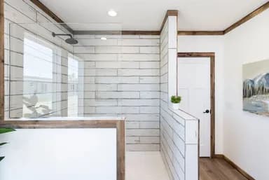 Arabella bathroom home features
