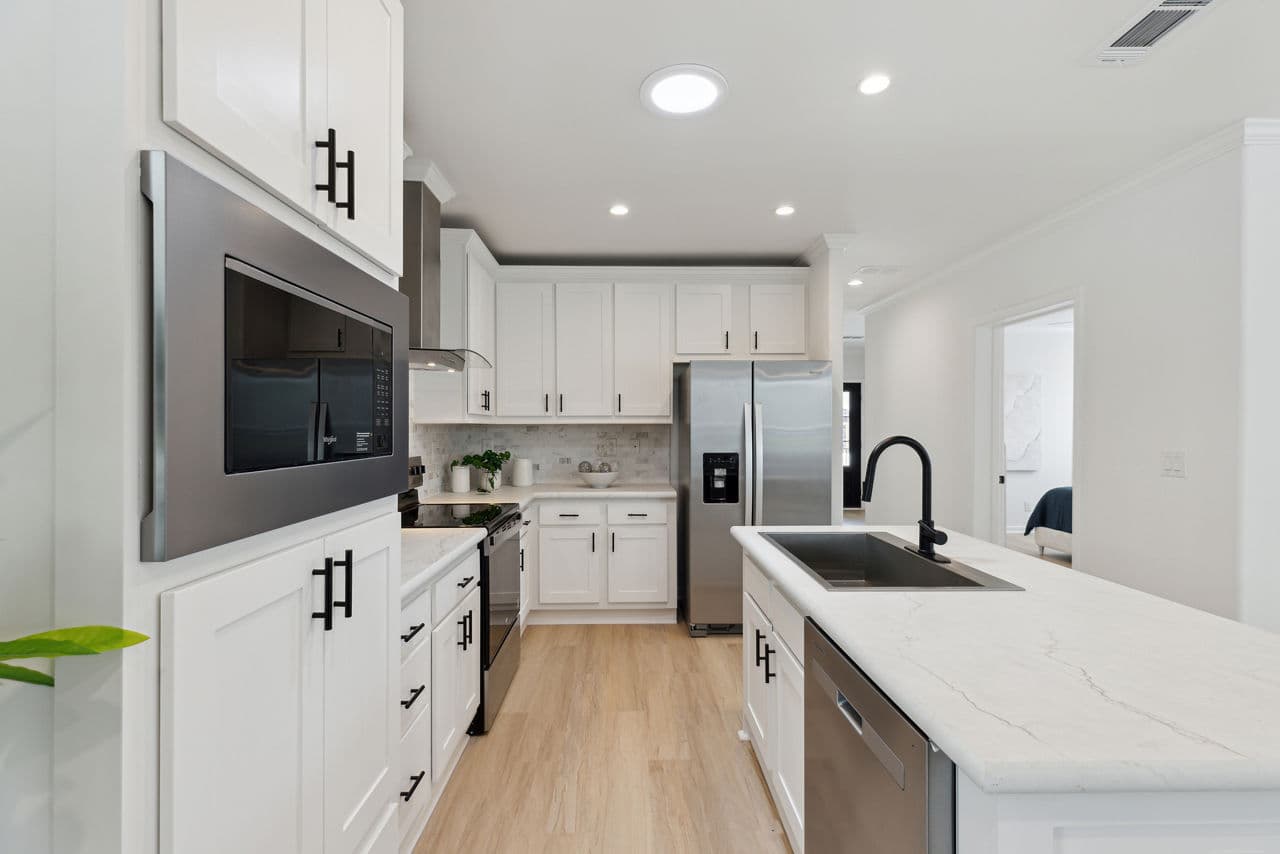 Silver springs 5044a bal harbour kitchen home features