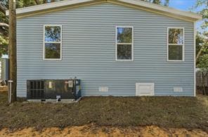5843 ashen avenue, new port richey, fl 34652 (sold) $228,995 exterior home features